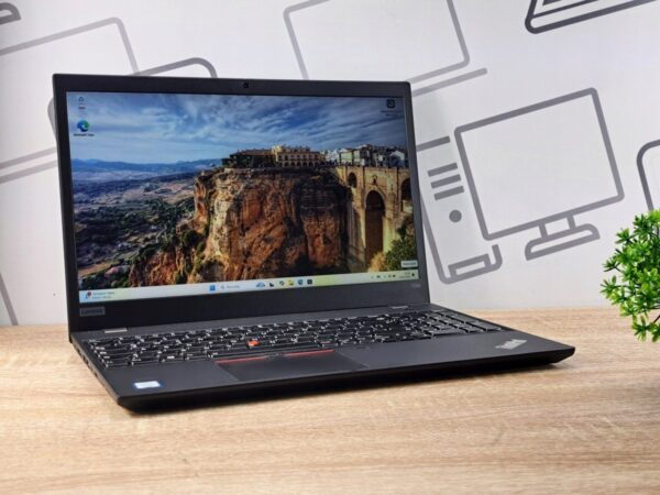 Lenovo ThinkPad T590 i5-8350U 8GB 512GB SSD NVMe FHD WIN11 - Image 3